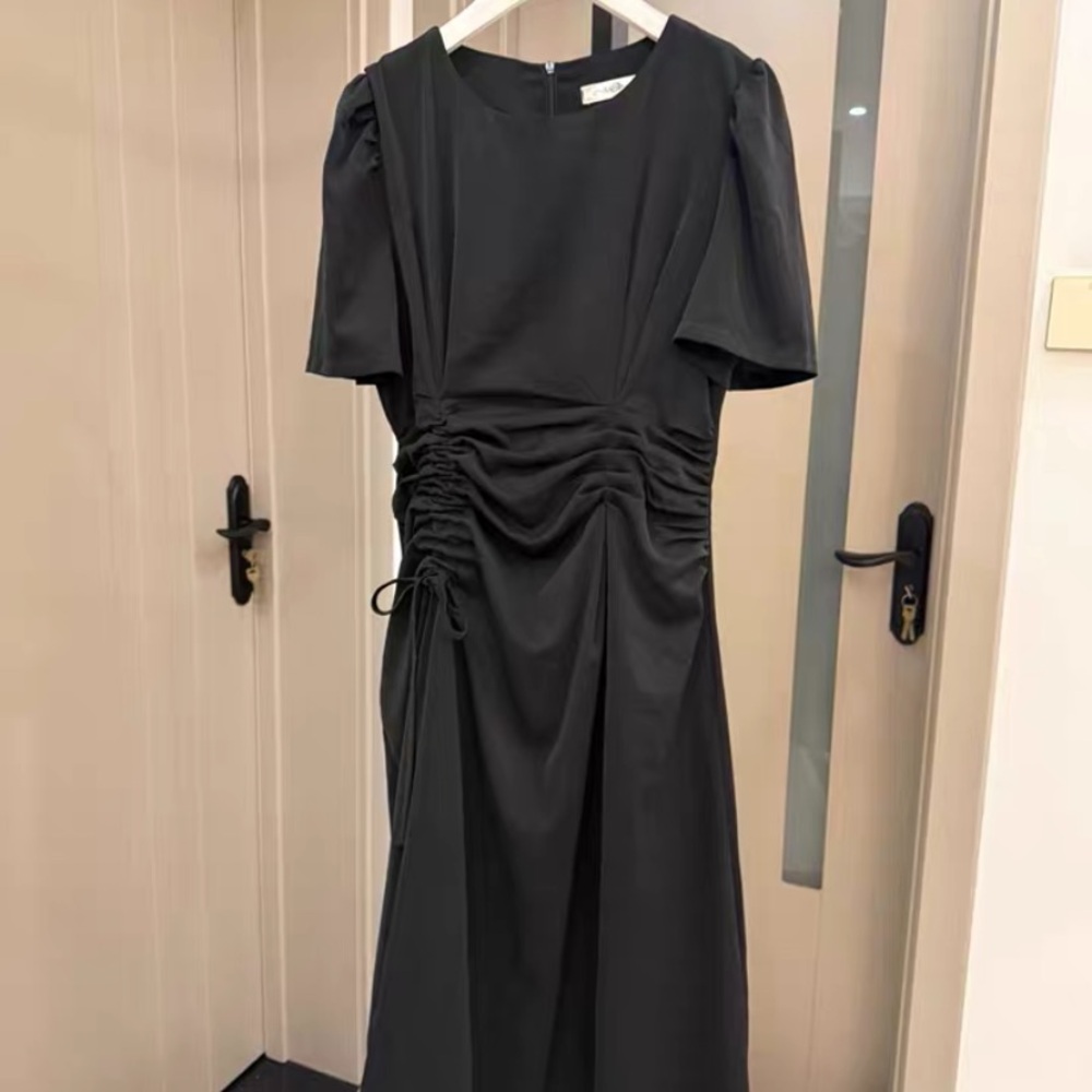Elegant Black Dress